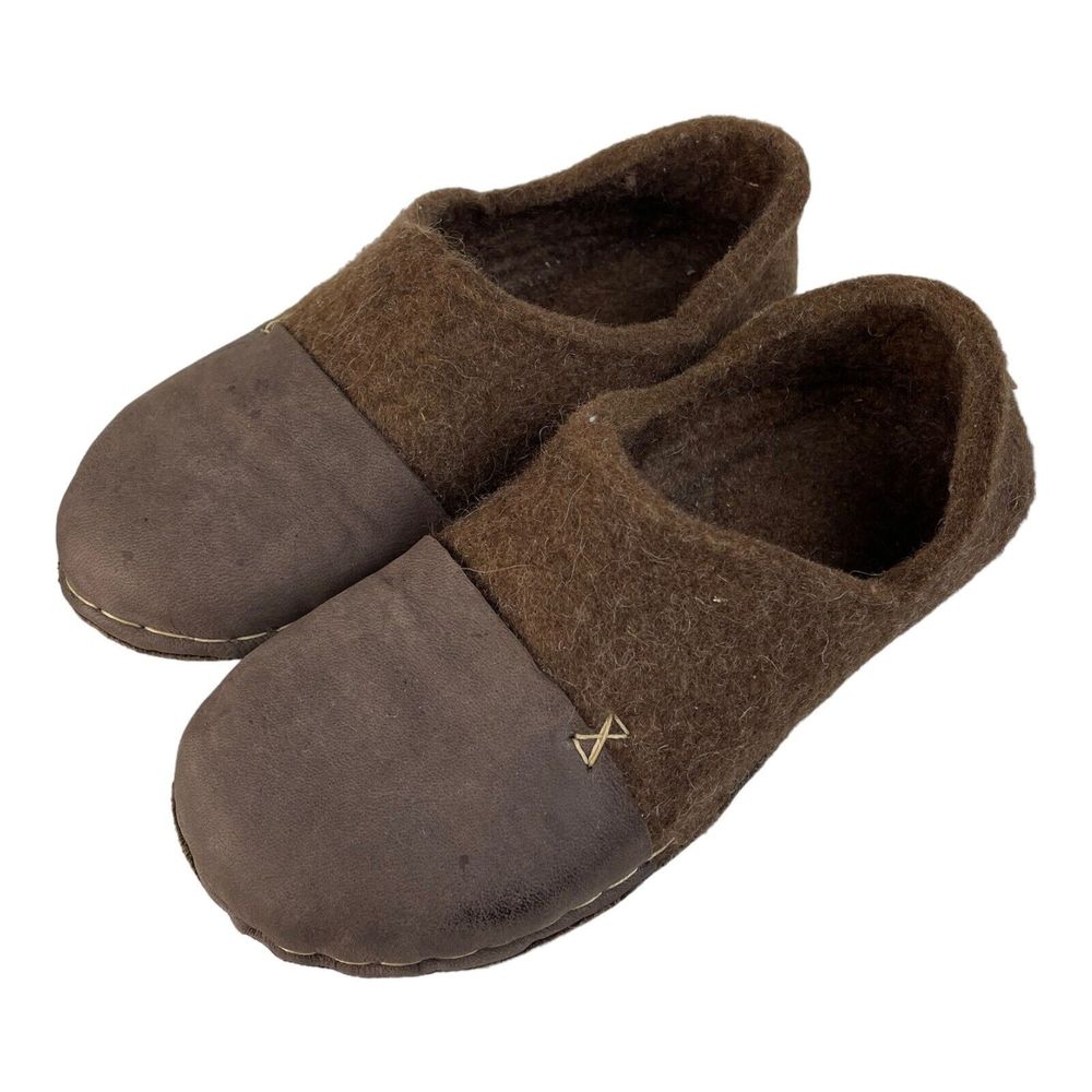 BureBure Women's 9? Woocaps Felted Wool Clogs Chocolate Brown Rustic Style